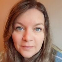 Louise Eardley